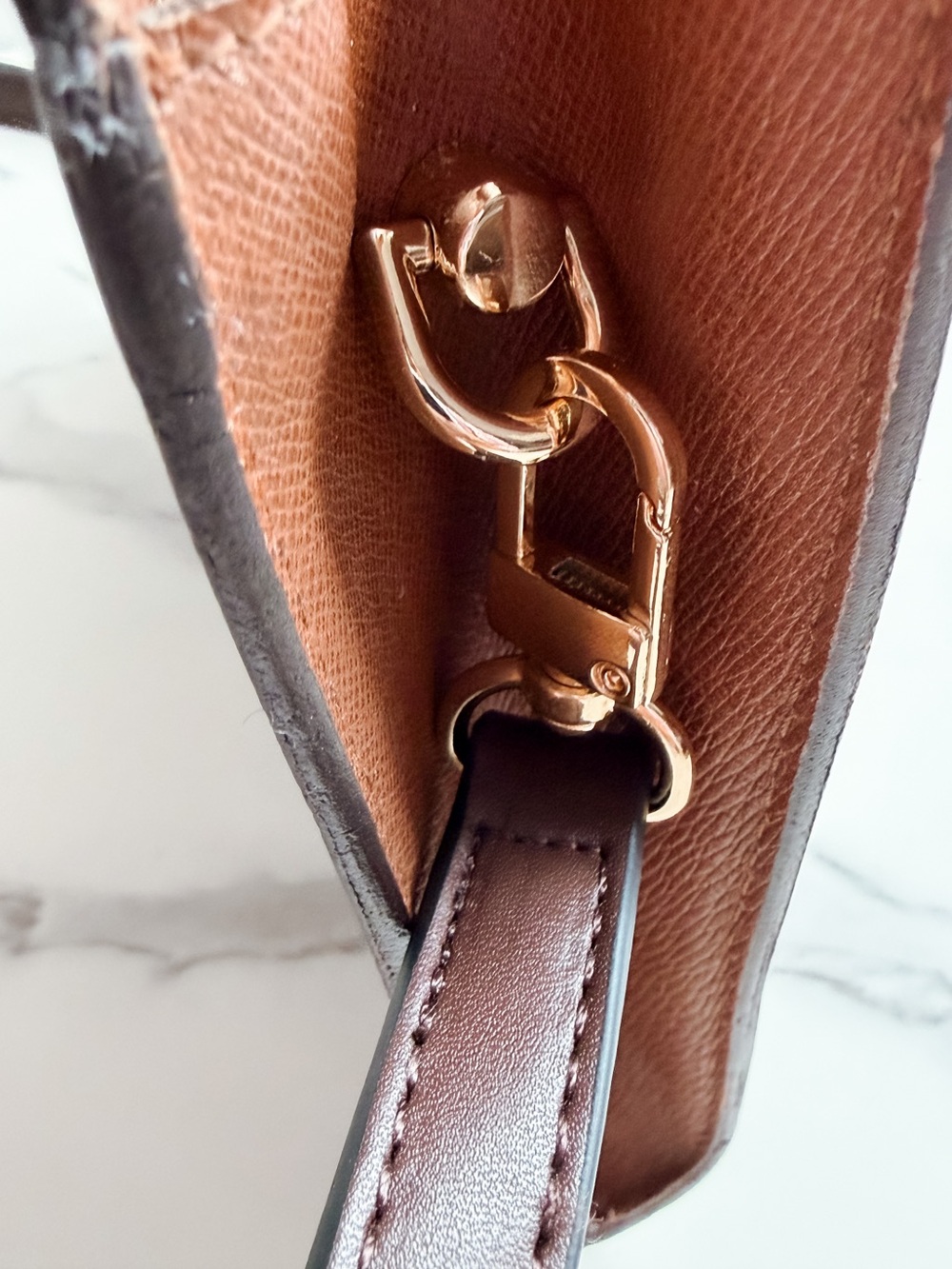 Louis Vuitton Monogram Bordeaux crossbody 🤎 - Picture 7 of 14